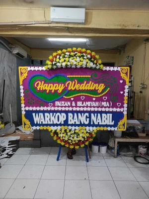 Papan Bunga di Sutera Narada